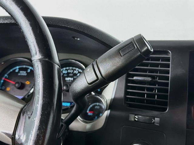 Used 2014 Chevrolet Silverado 2500 LT AWD/4WD image 17