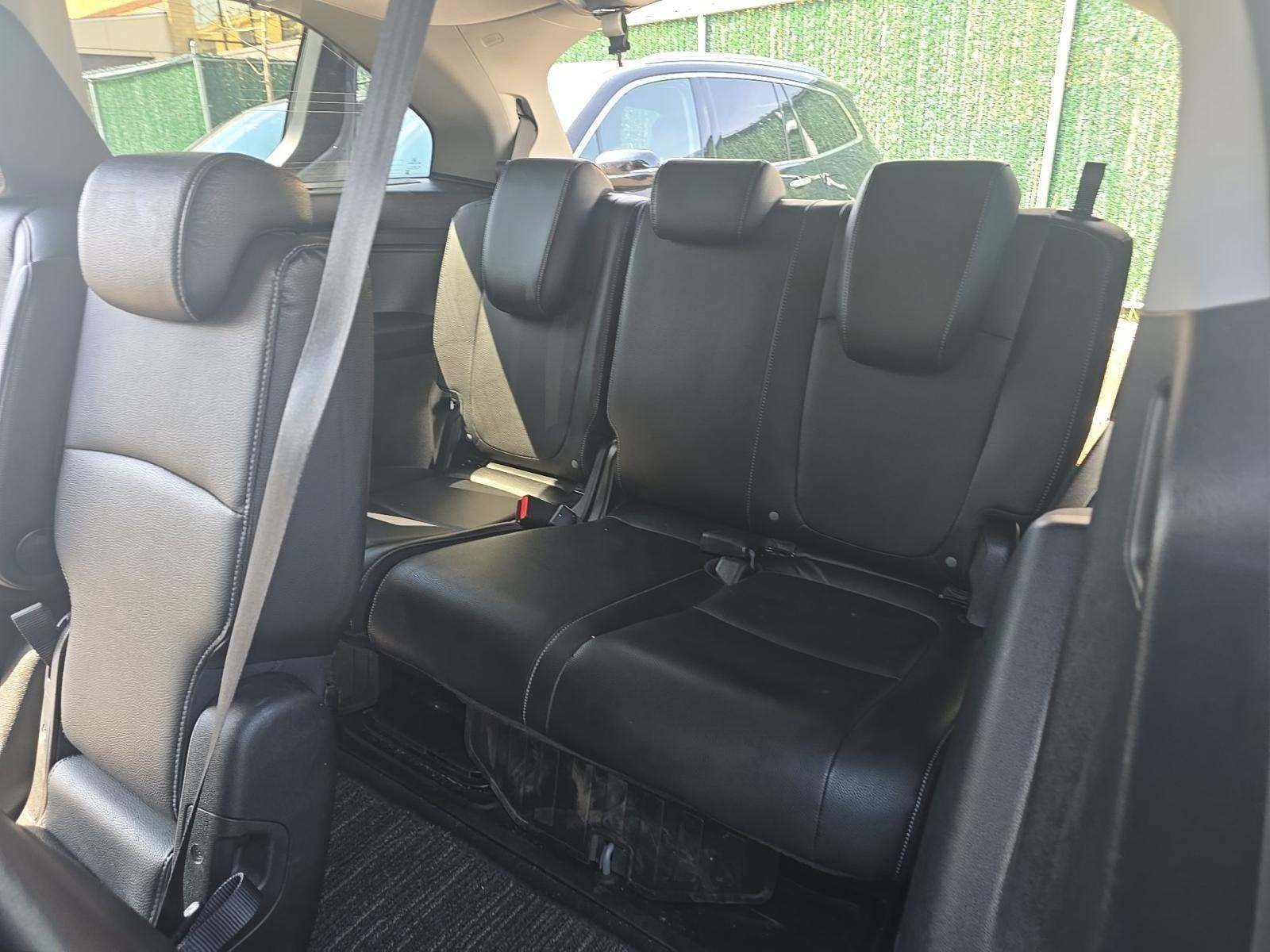 Used 2023 Honda Odyssey Touring image 12