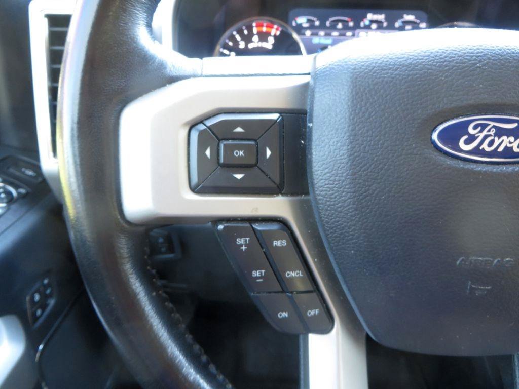 Used 2022 Ford F250 Lariat w/ Lariat Value Package AWD/4WD image 17