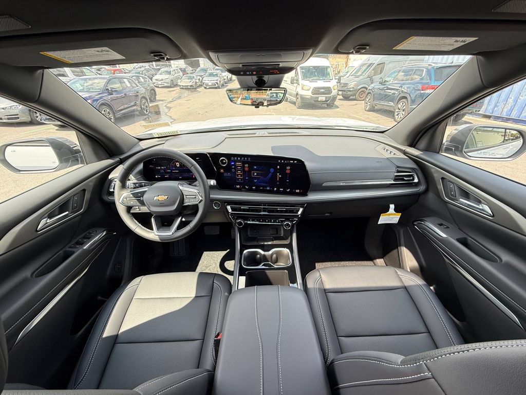 New 2026 Chevrolet Traverse LT w/ Sun and Wheel Package AWD/4WD image 24