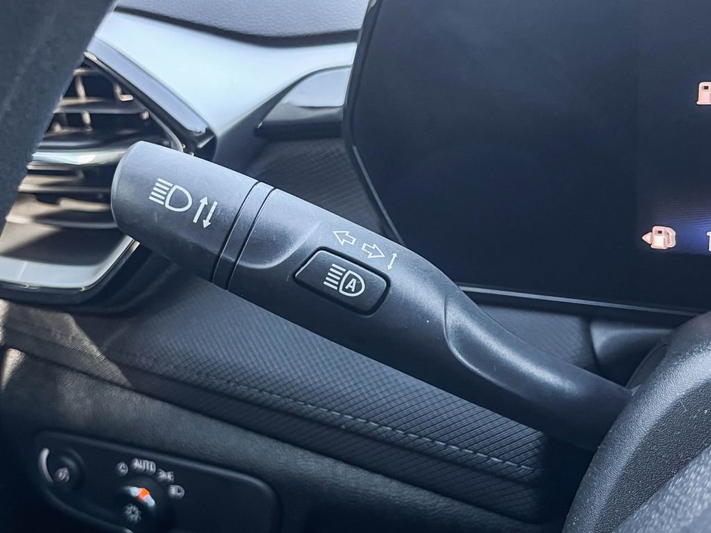 Used 2024 Chevrolet TrailBlazer LT image 47