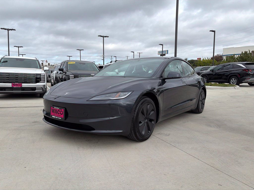Used 2025 Tesla Model 3 Long Range RWD image 3