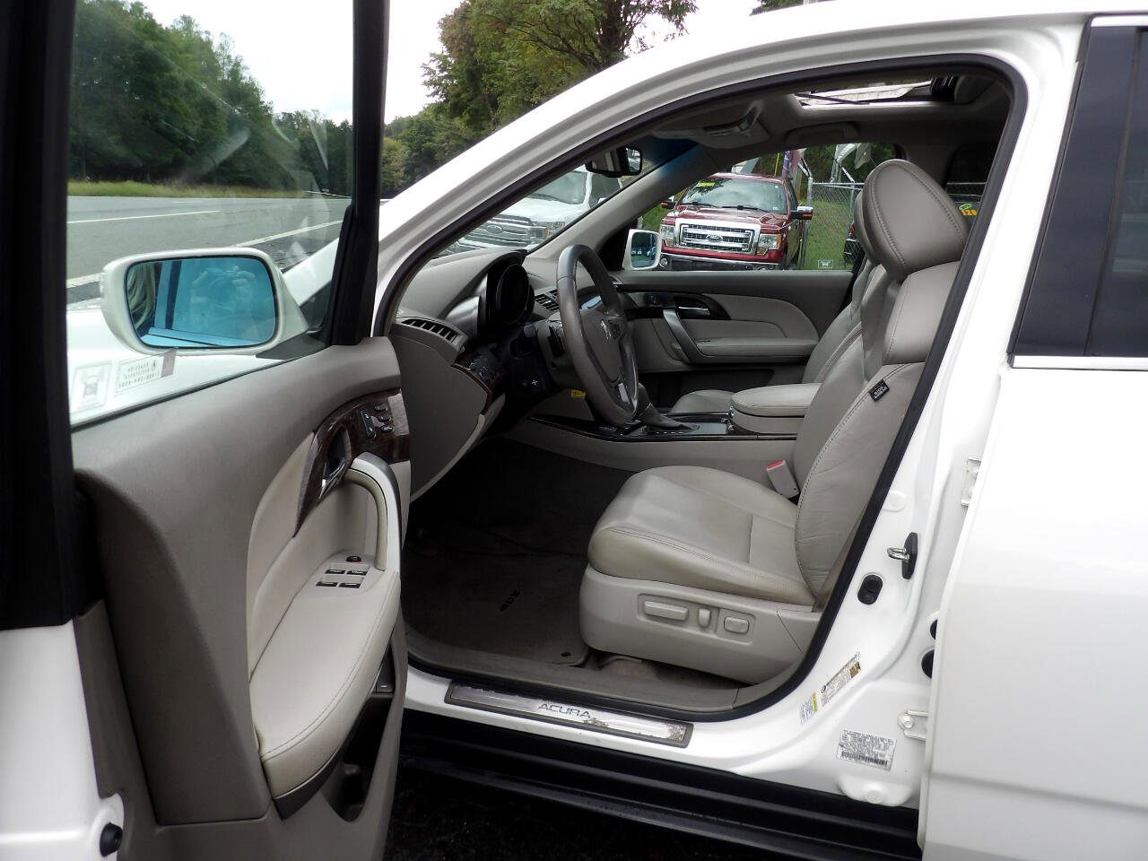 Used 2011 Acura MDX w/ Technology Package image 9