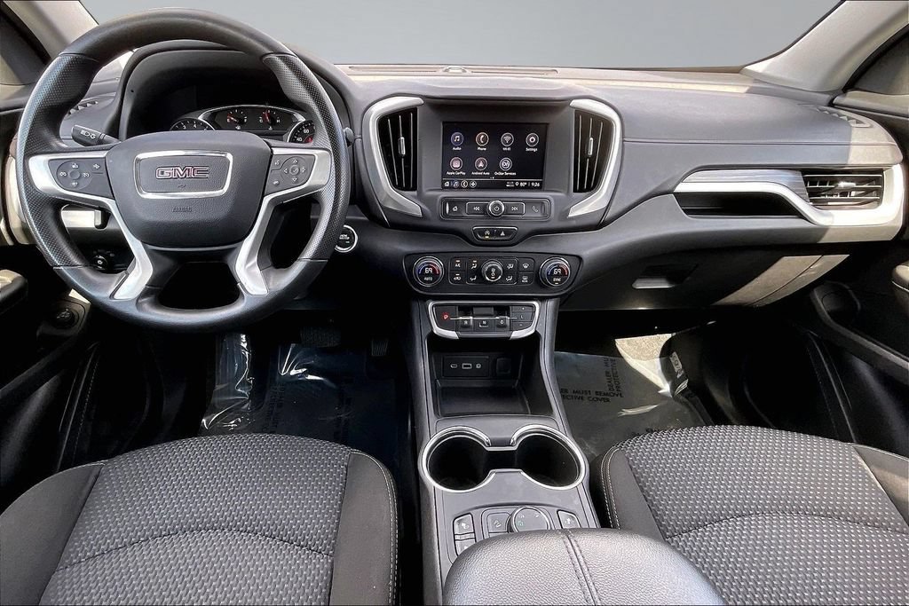 Used 2023 GMC Terrain SLE w/ Driver Convenience Package AWD/4WD image 16