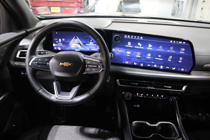 Certified 2024 Chevrolet Traverse LS image 29