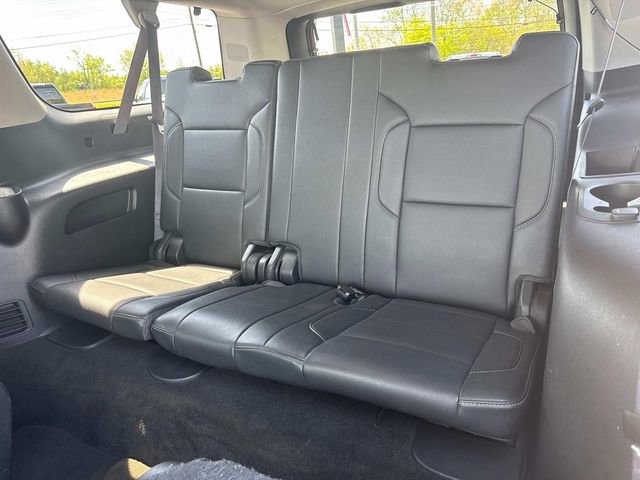 Used 2017 Chevrolet Suburban Premier image 18