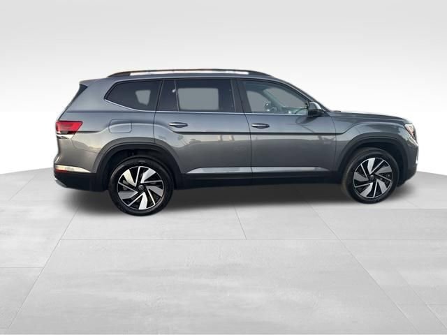 Used 2025 Volkswagen Atlas SE FWD image 6