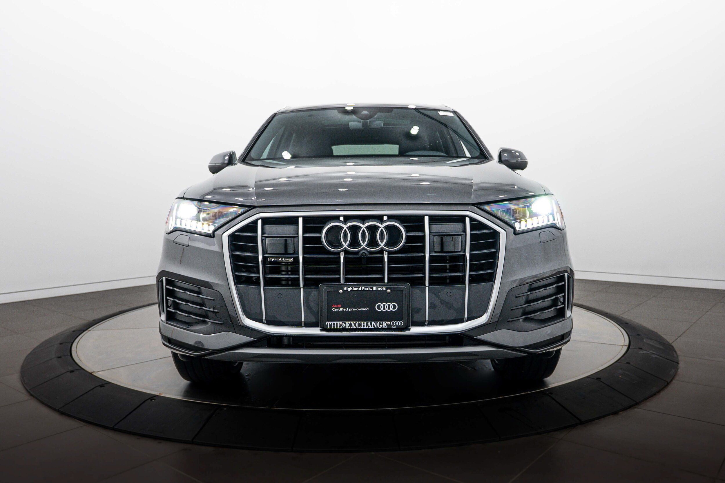 Used 2023 Audi Q7 2.0T Premium Plus w/ Premium Plus Package AWD/4WD image 25