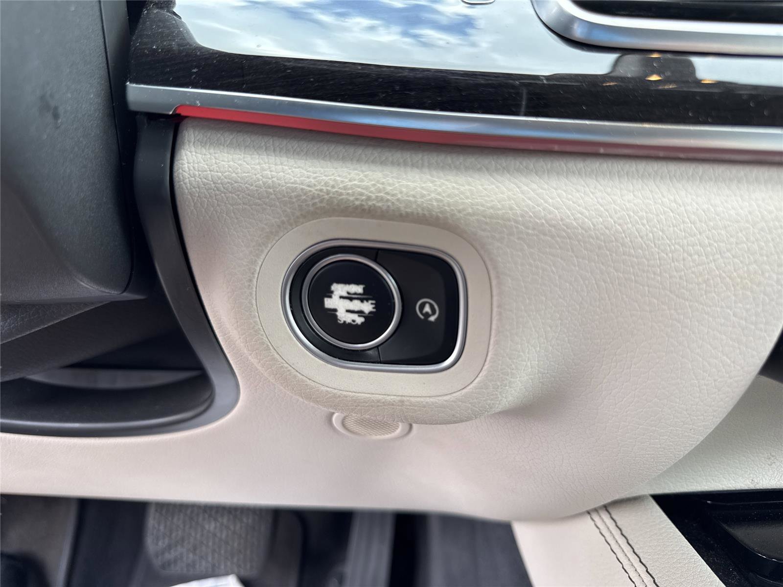 Used 2020 Mercedes-Benz GLE 350 4MATIC image 30