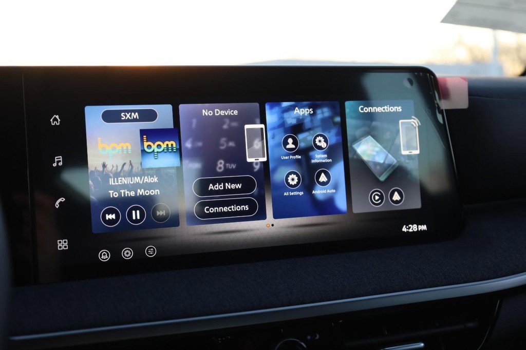 New 2026 Nissan Kicks S image 11