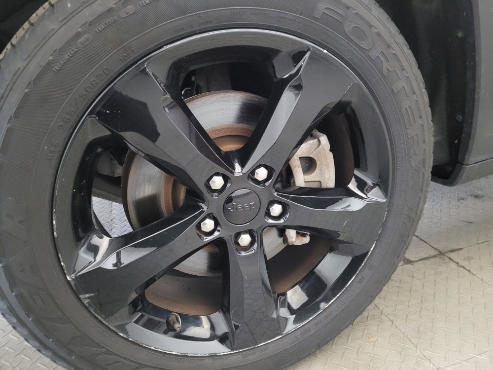 Used 2022 Jeep Grand Cherokee L Laredo AWD/4WD image 31