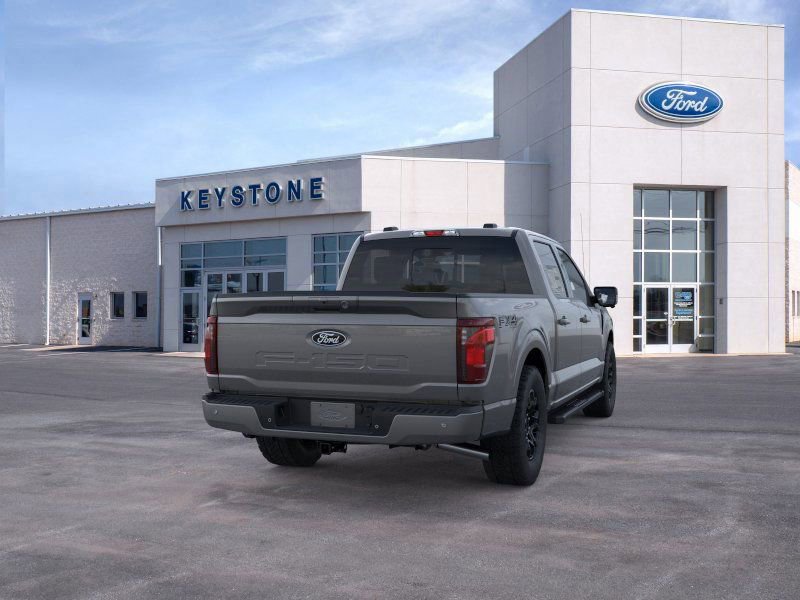 New 2025 Ford F150 XLT w/ Equipment Group 302A MID image 8