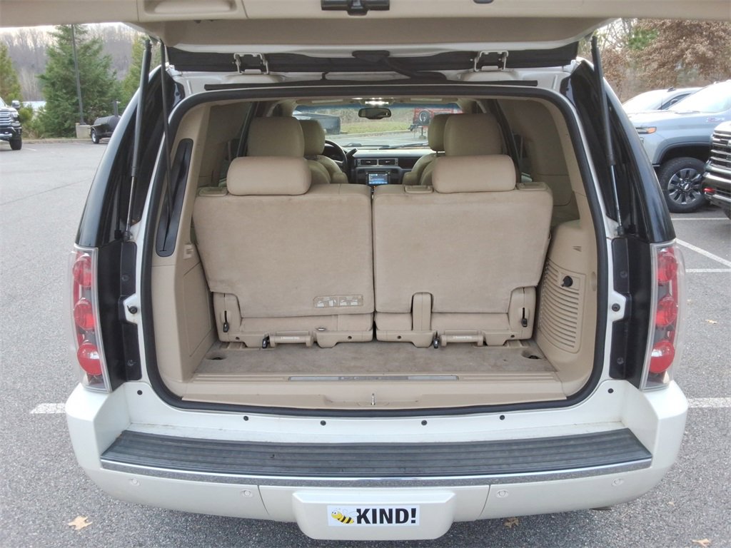 Used 2013 GMC Yukon Denali image 11
