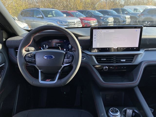 New 2026 Ford Explorer ST w/ Sun And Sound Package image 5