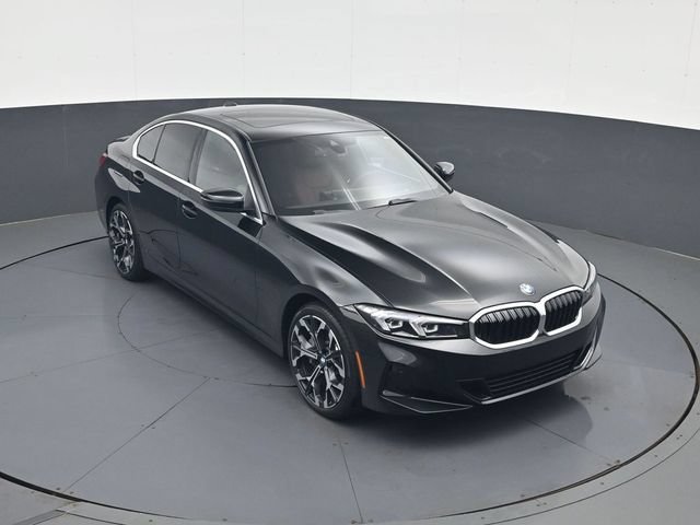 Used 2025 BMW 330i xDrive Sedan w/ Premium Package AWD/4WD image 15