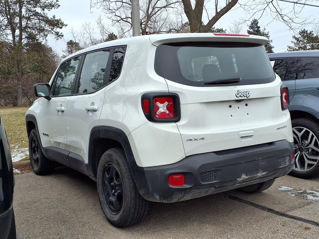 Used 2022 Jeep Renegade Sport image 7