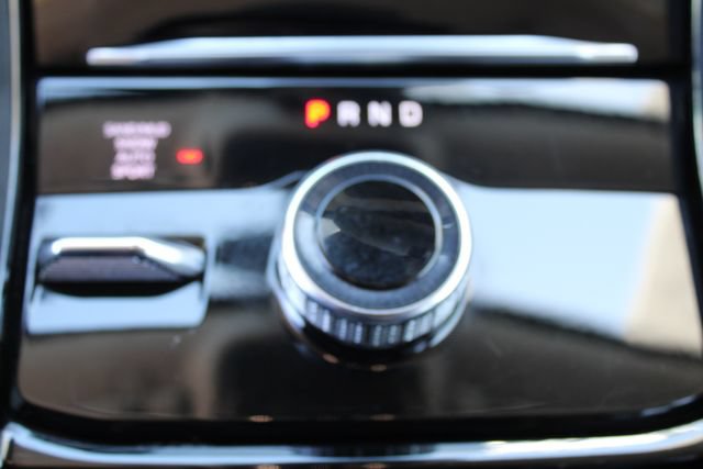 Used 2021 Jeep Grand Cherokee L Limited AWD/4WD image 26