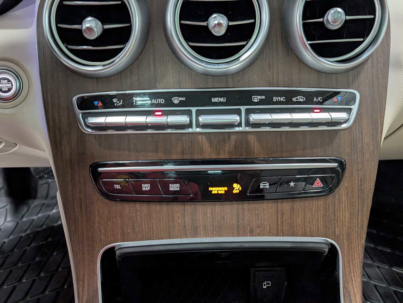 Certified 2021 Mercedes-Benz GLC 300 4MATIC image 29