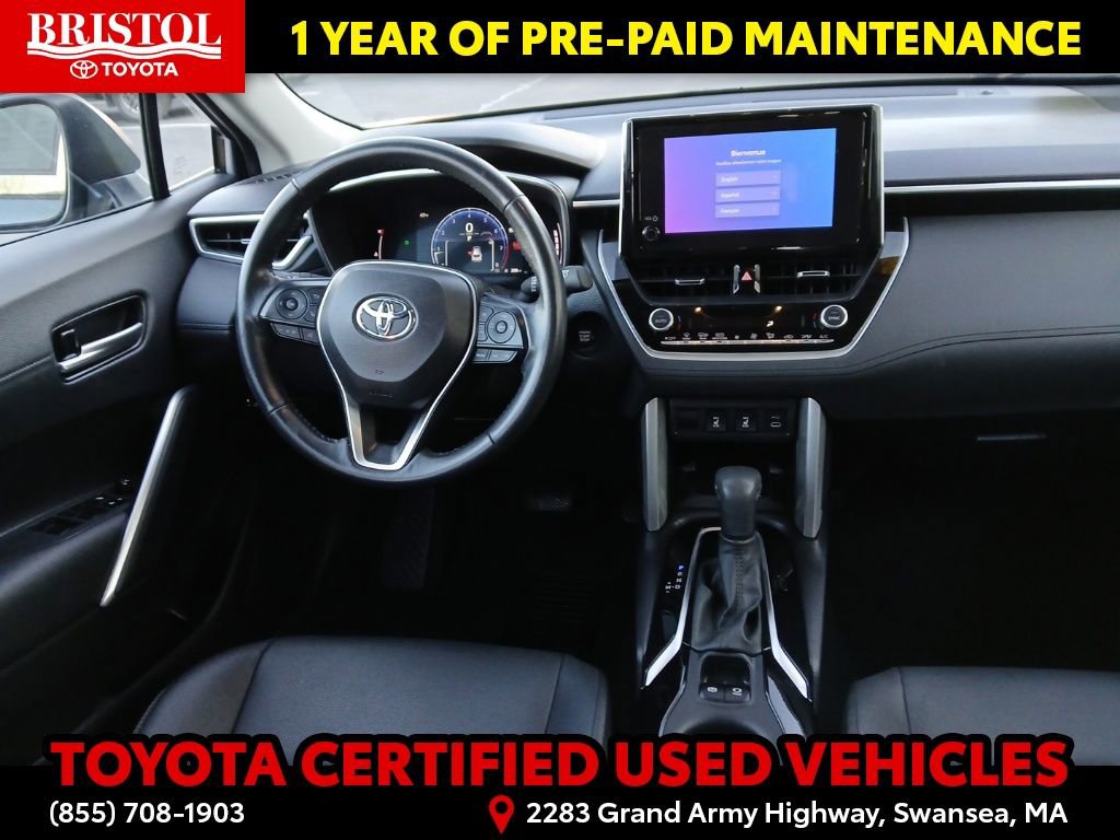 Certified 2024 Toyota Corolla Cross XLE image 17
