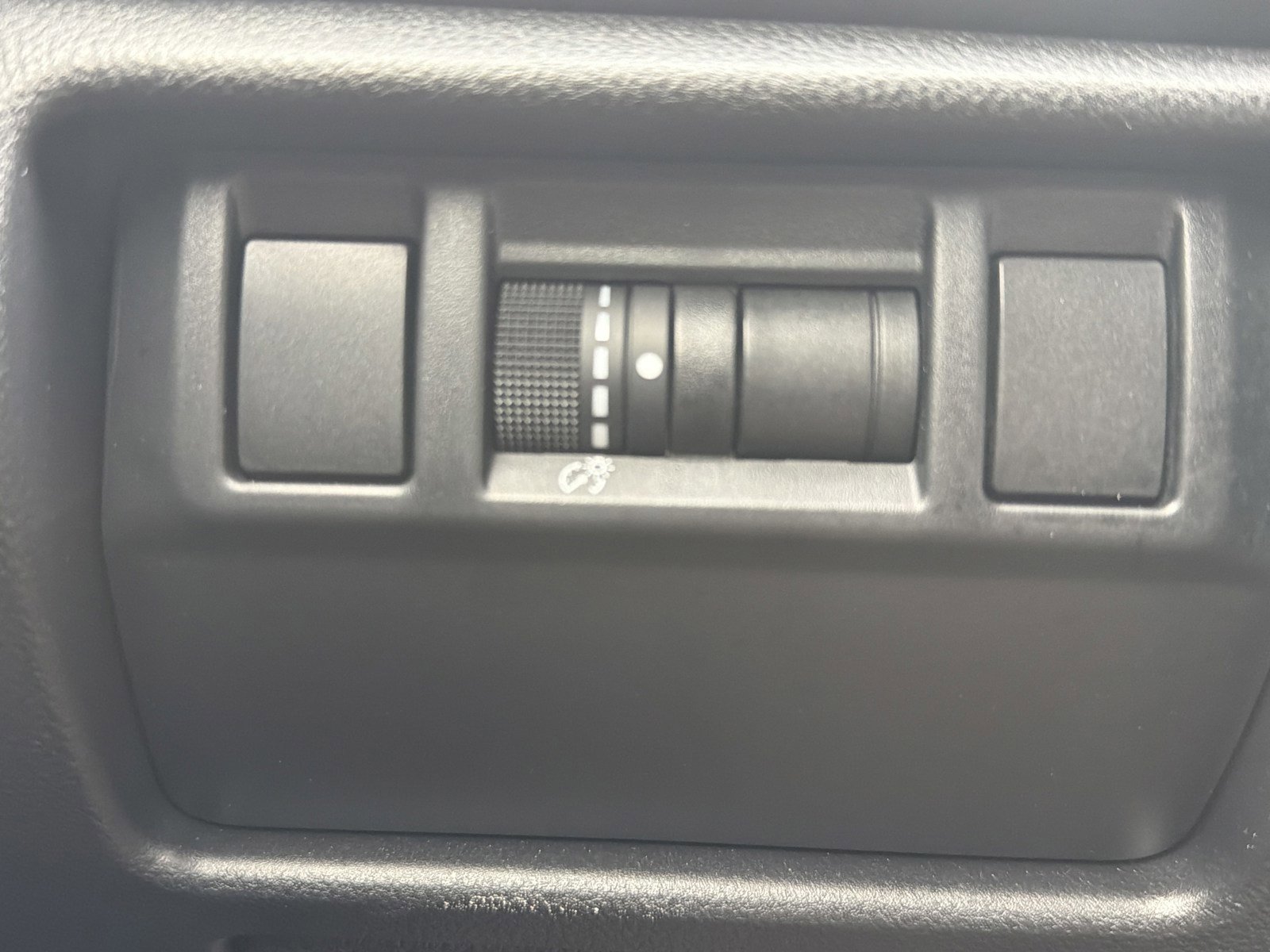 Certified 2024 Subaru Crosstrek 2.0i image 24