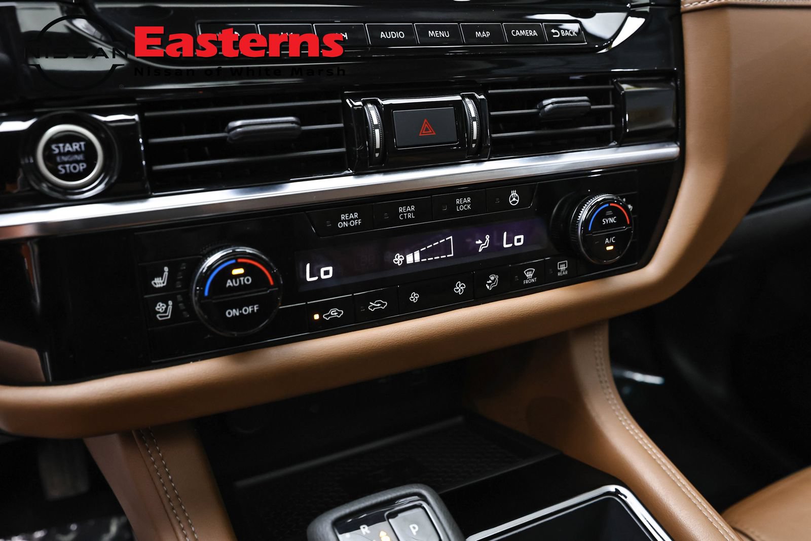 Used 2023 Nissan Pathfinder Platinum AWD/4WD image 18