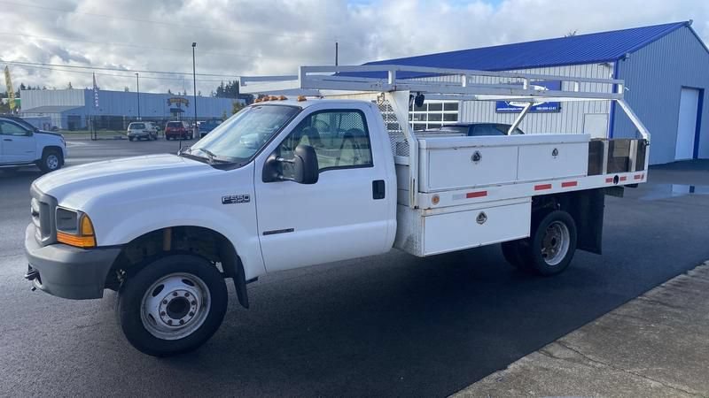 Used 2000 Ford F550 2WD Regular Cab Super Duty image 4