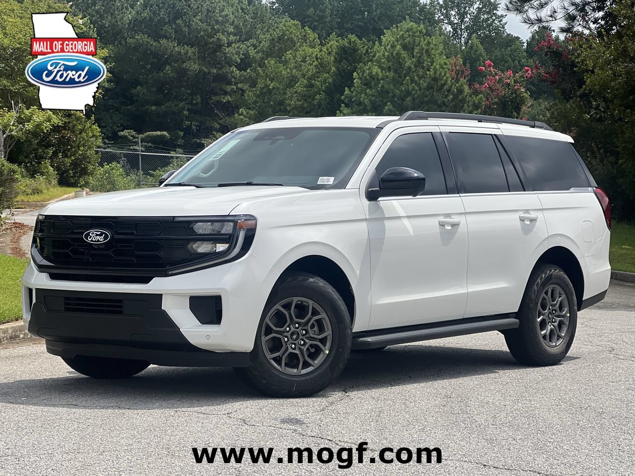 New 2027 Ford Expedition Active AWD/4WD image 1