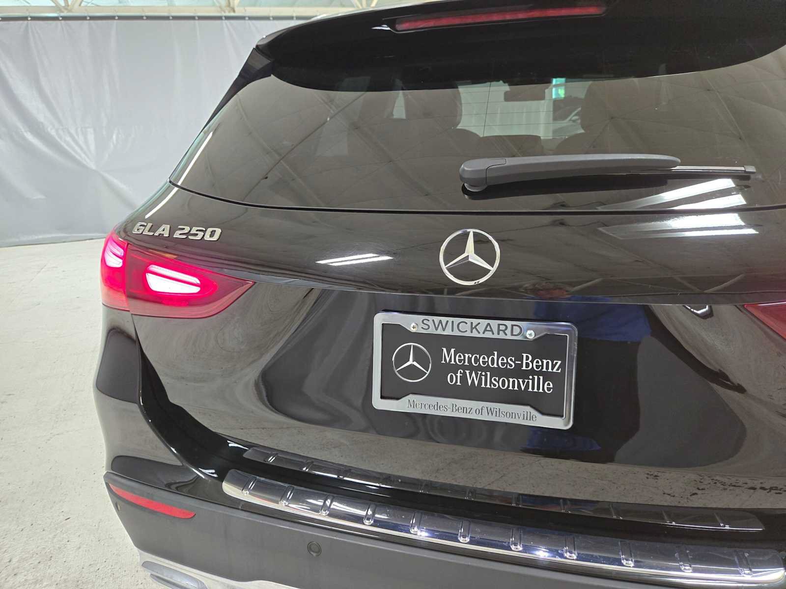 Used 2025 Mercedes-Benz GLA 250 image 14