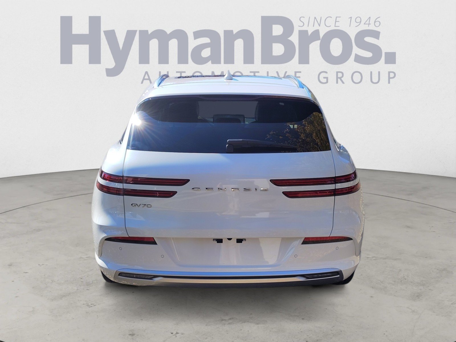 Used 2025 Genesis Electrified GV70 w/ Prestige Package AWD/4WD image 4