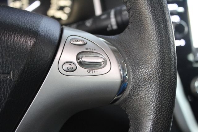 Used 2016 Nissan Murano SL AWD/4WD image 19
