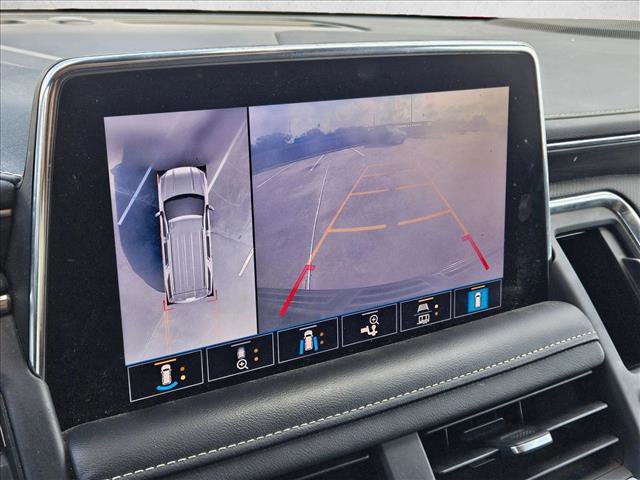 Used 2021 GMC Yukon XL SLT w/ SLT Premium Package image 10