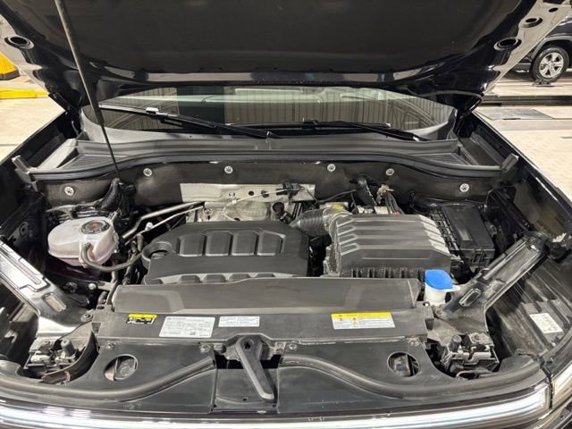 Used 2024 Volkswagen Atlas Cross Sport SEL R-Line image 26