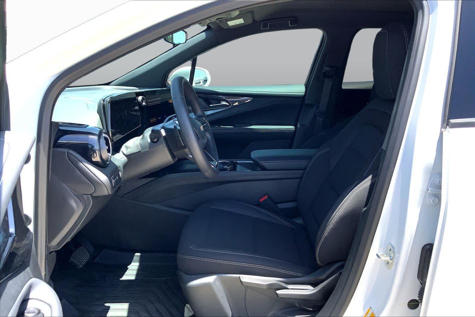 New 2026 Chevrolet Blazer EV LT FWD image 10