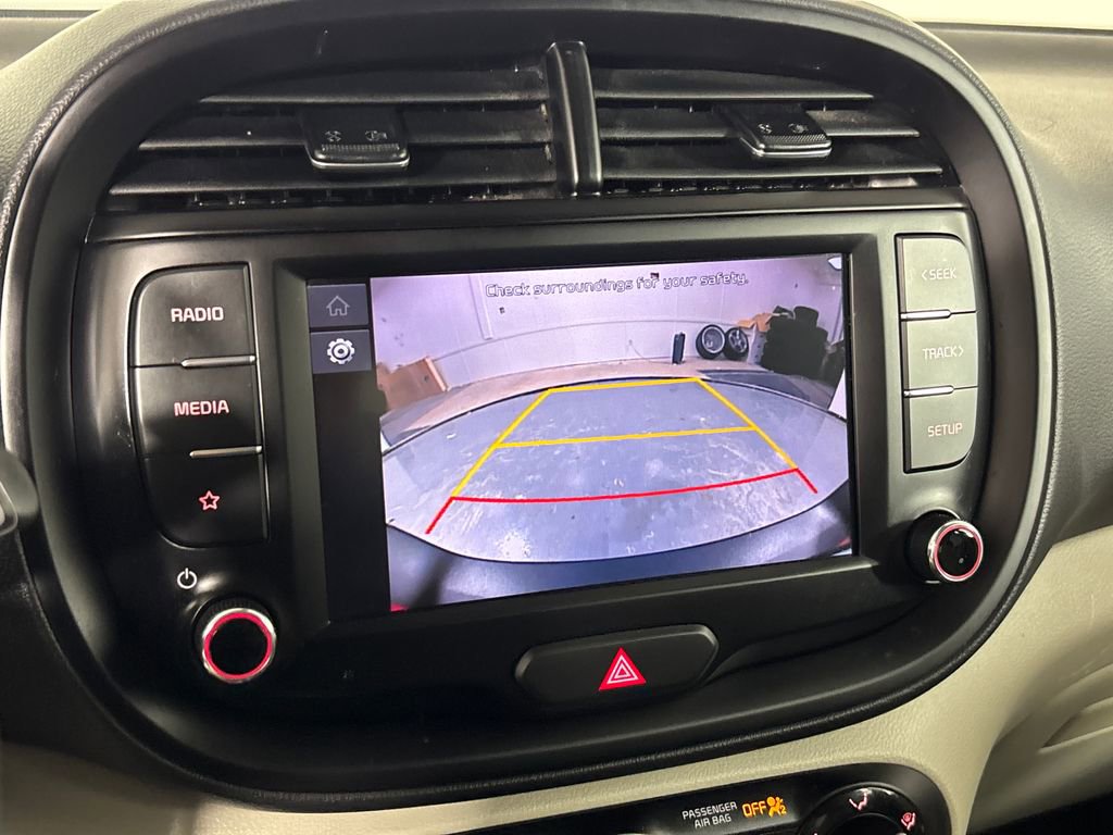 Used 2022 Kia Soul LX w/ Technology Package image 23