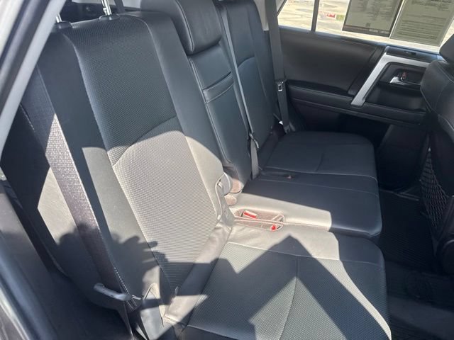 Used 2020 Toyota 4Runner Limited AWD/4WD image 19