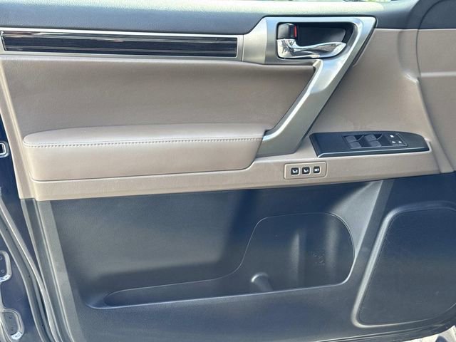 Certified 2023 Lexus GX 460 Premium AWD/4WD image 17