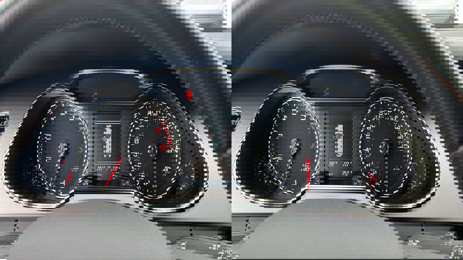 Used 2013 Audi A4 Premium Plus w/ Premium Plus Pkg image 14