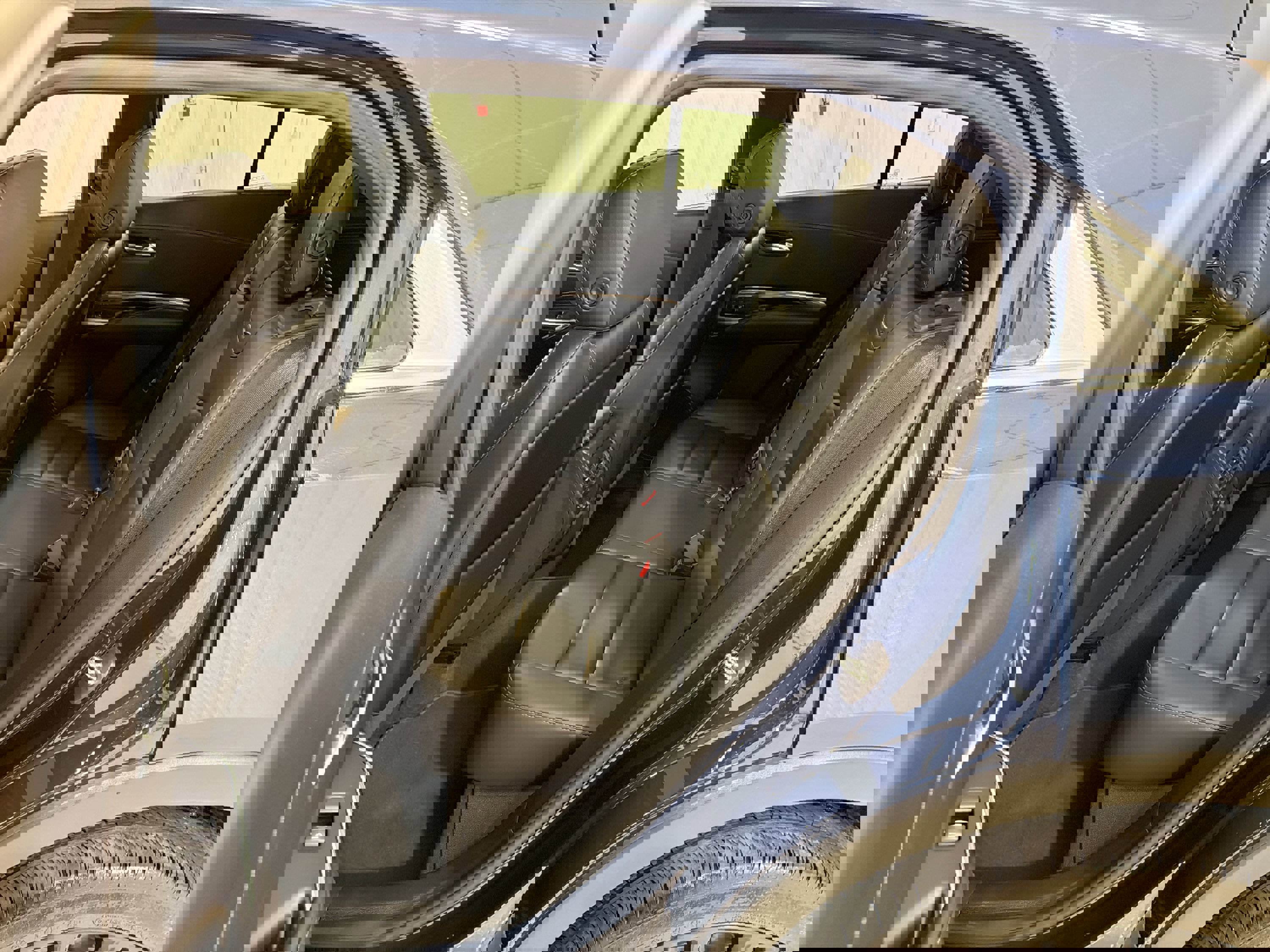 Used 2022 Cadillac XT4 Luxury w/ Cold Weather Package image 24