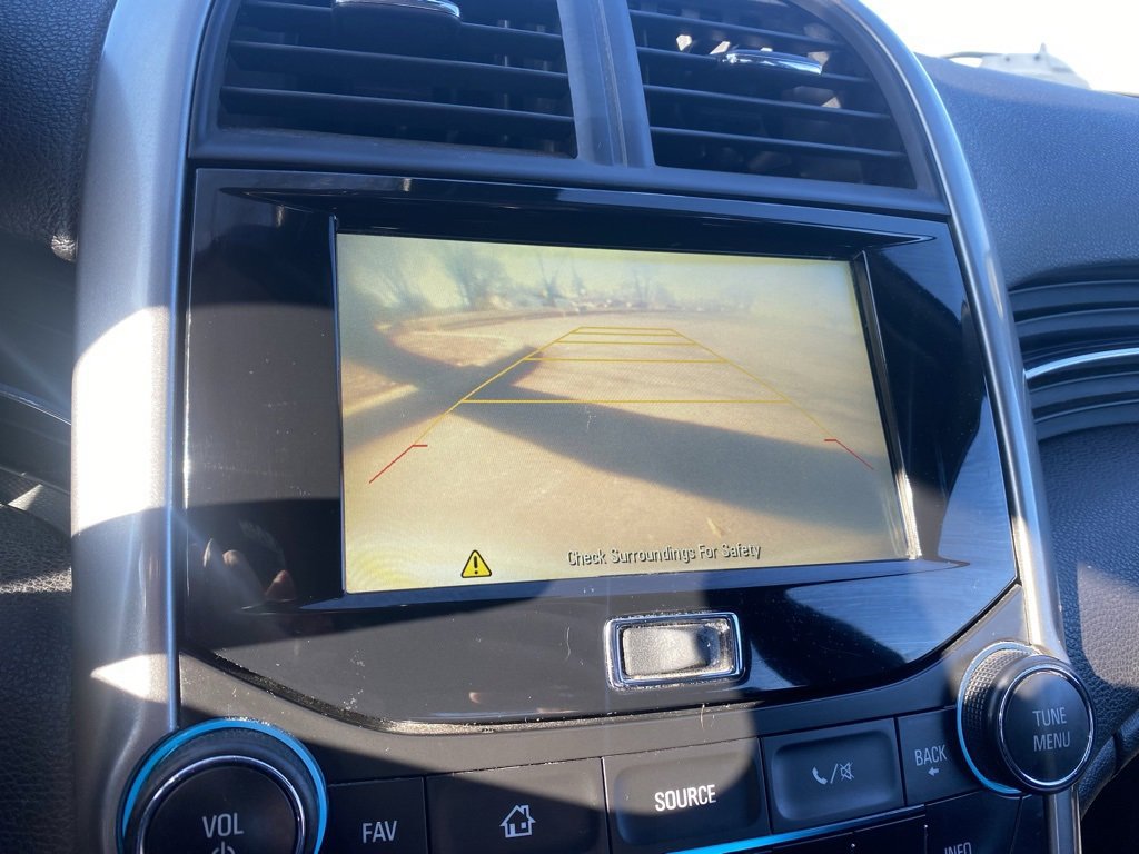 Used 2016 Chevrolet Malibu LT w/ Power Convenience Package image 19