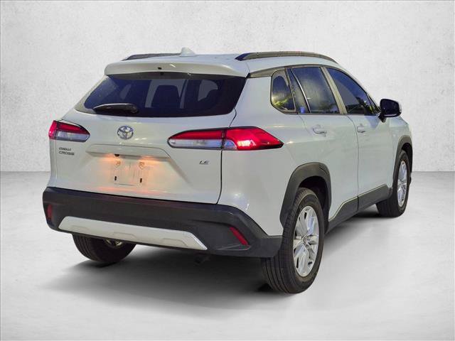 Used 2023 Toyota Corolla Cross LE FWD image 5