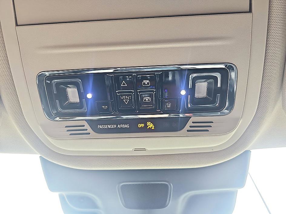 Used 2020 Lincoln Aviator Reserve w/ Elements Package Plus AWD/4WD image 28