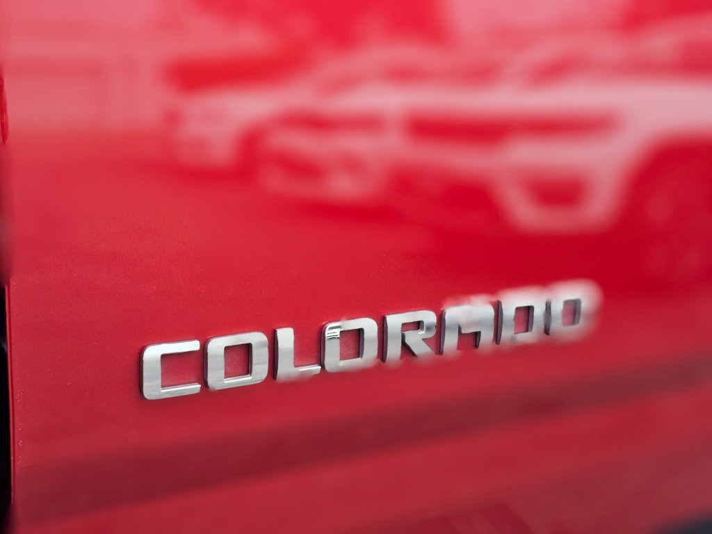 Used 2016 Chevrolet Colorado W/T w/ WT Convenience Package RWD image 11