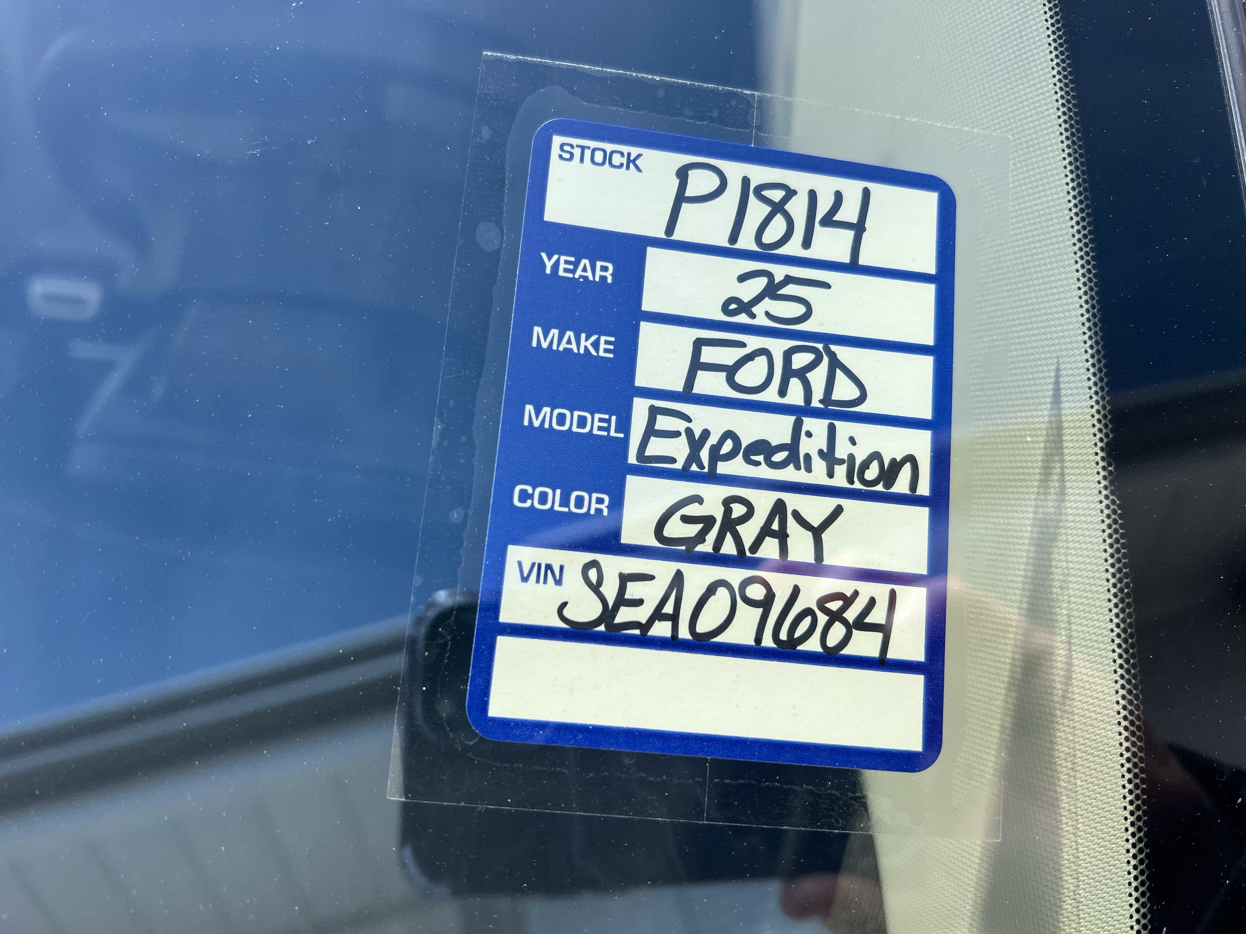 Used 2025 Ford Expedition Active AWD/4WD image 26