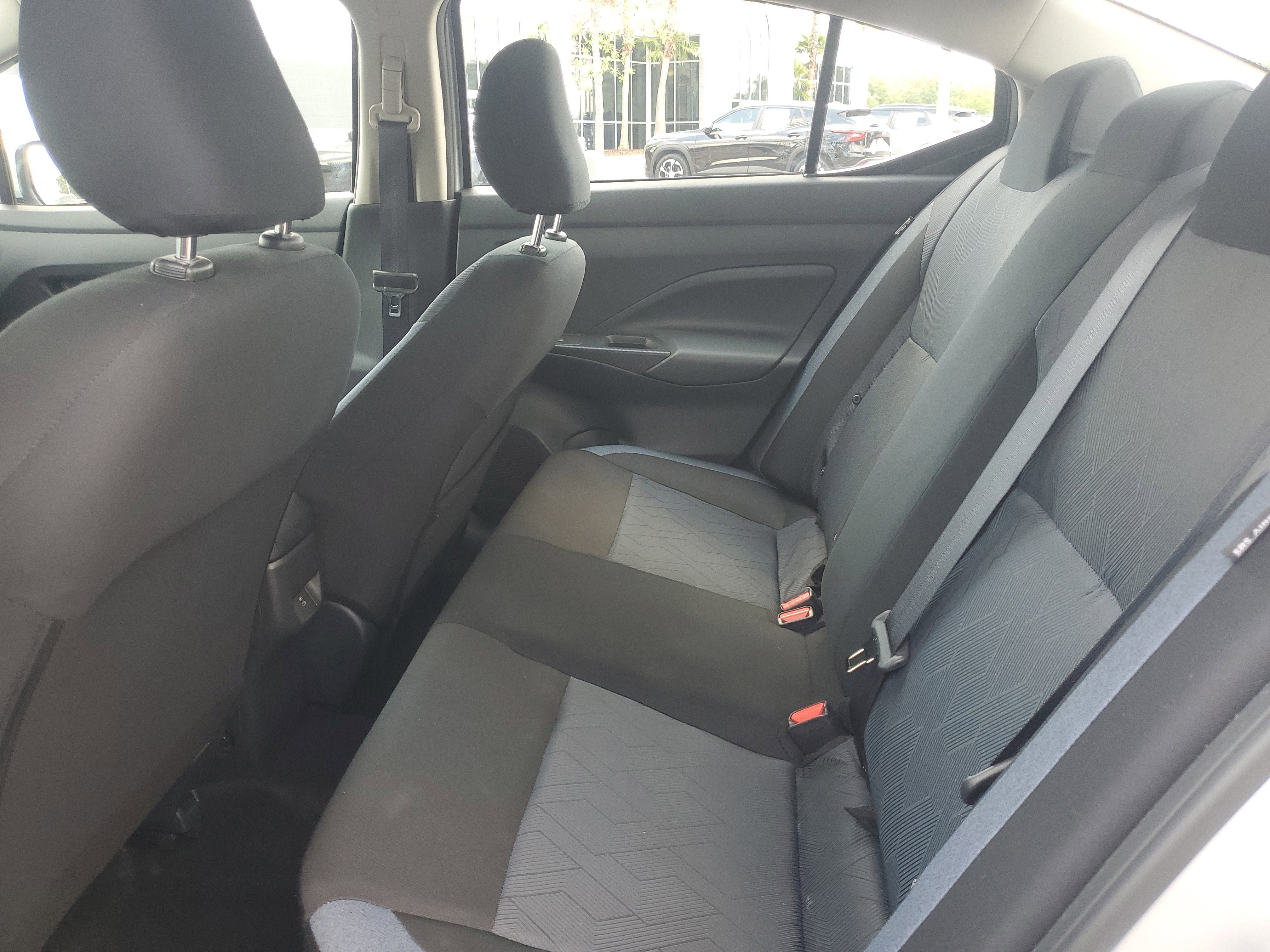Used 2025 Nissan Versa SV FWD image 12