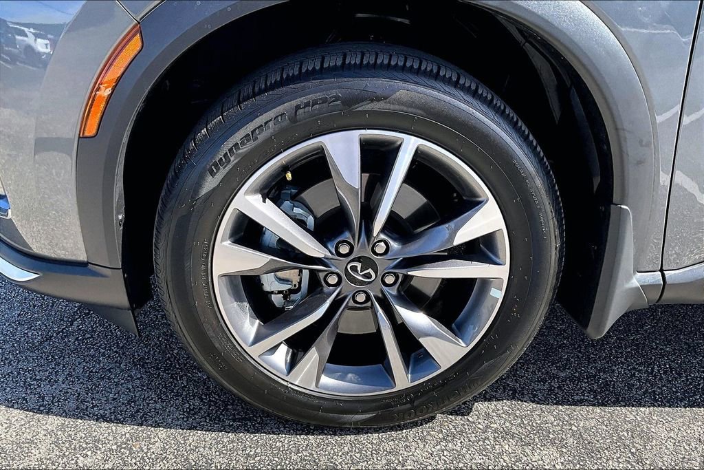 Certified 2026 INFINITI QX60 Pure w/ Cargo Package image 13