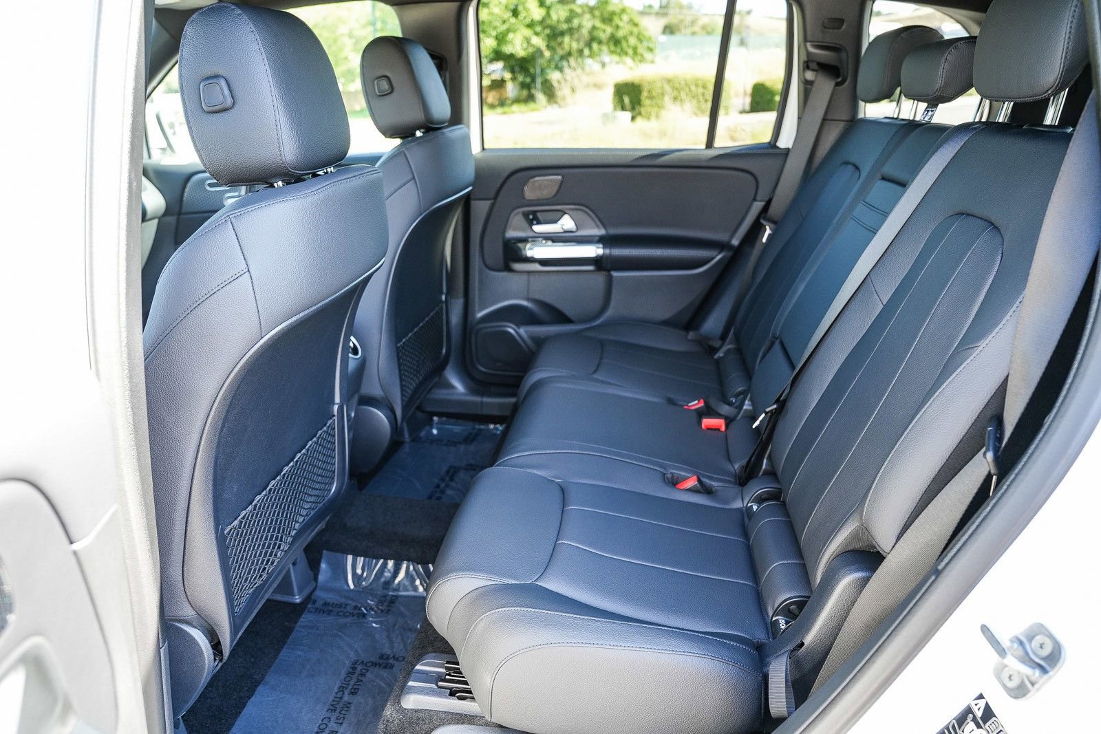 Certified 2026 Mercedes-Benz GLB 250 4MATIC image 18
