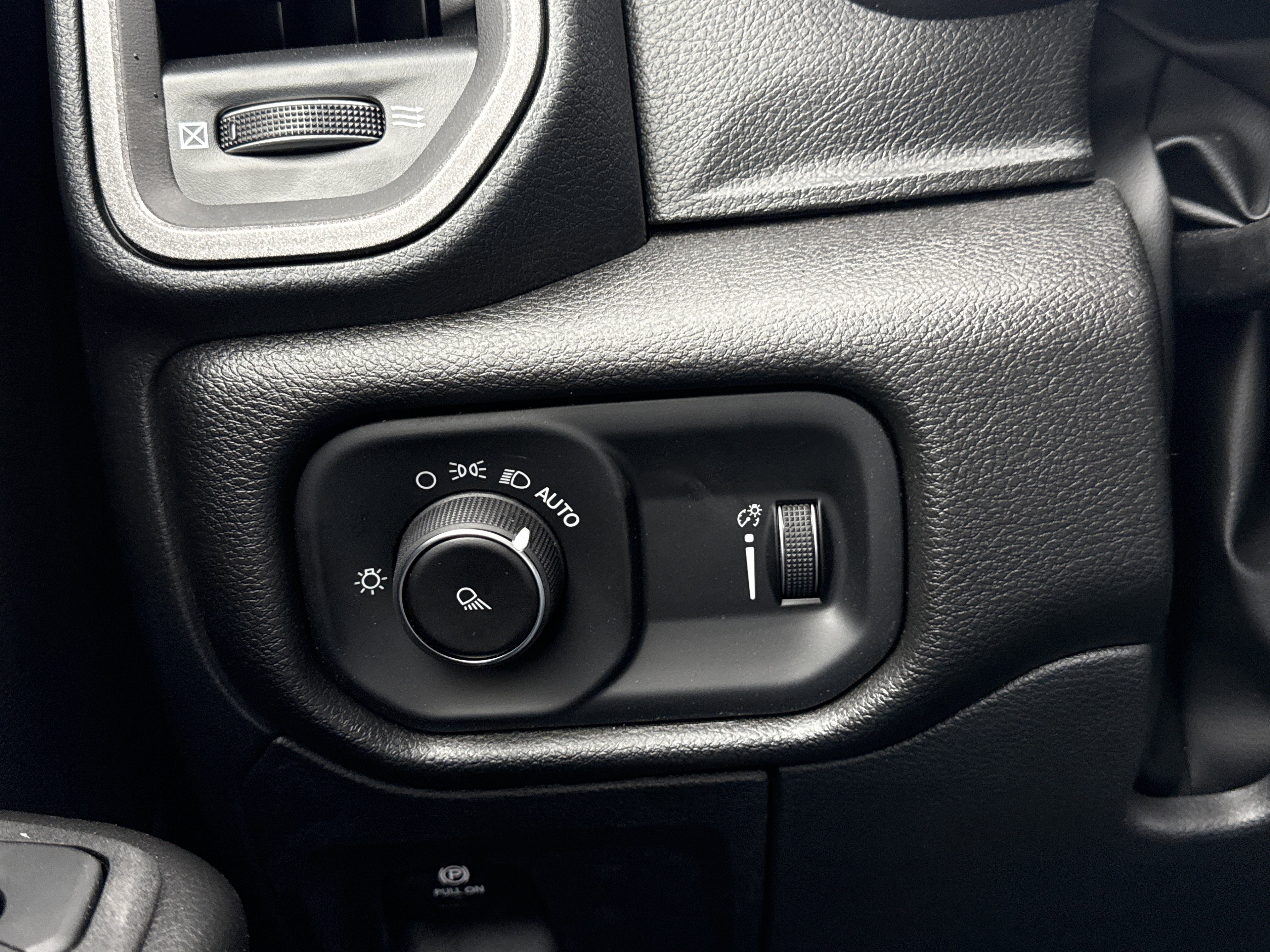 New 2026 RAM 1500 Tradesman image 31