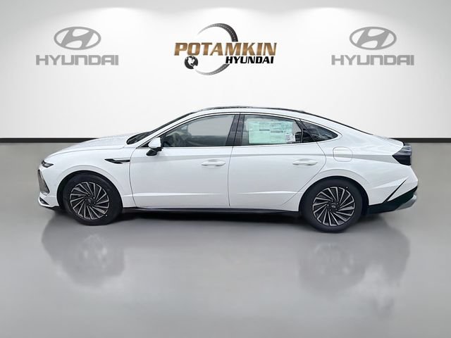 New 2026 Hyundai Sonata Limited FWD image 8