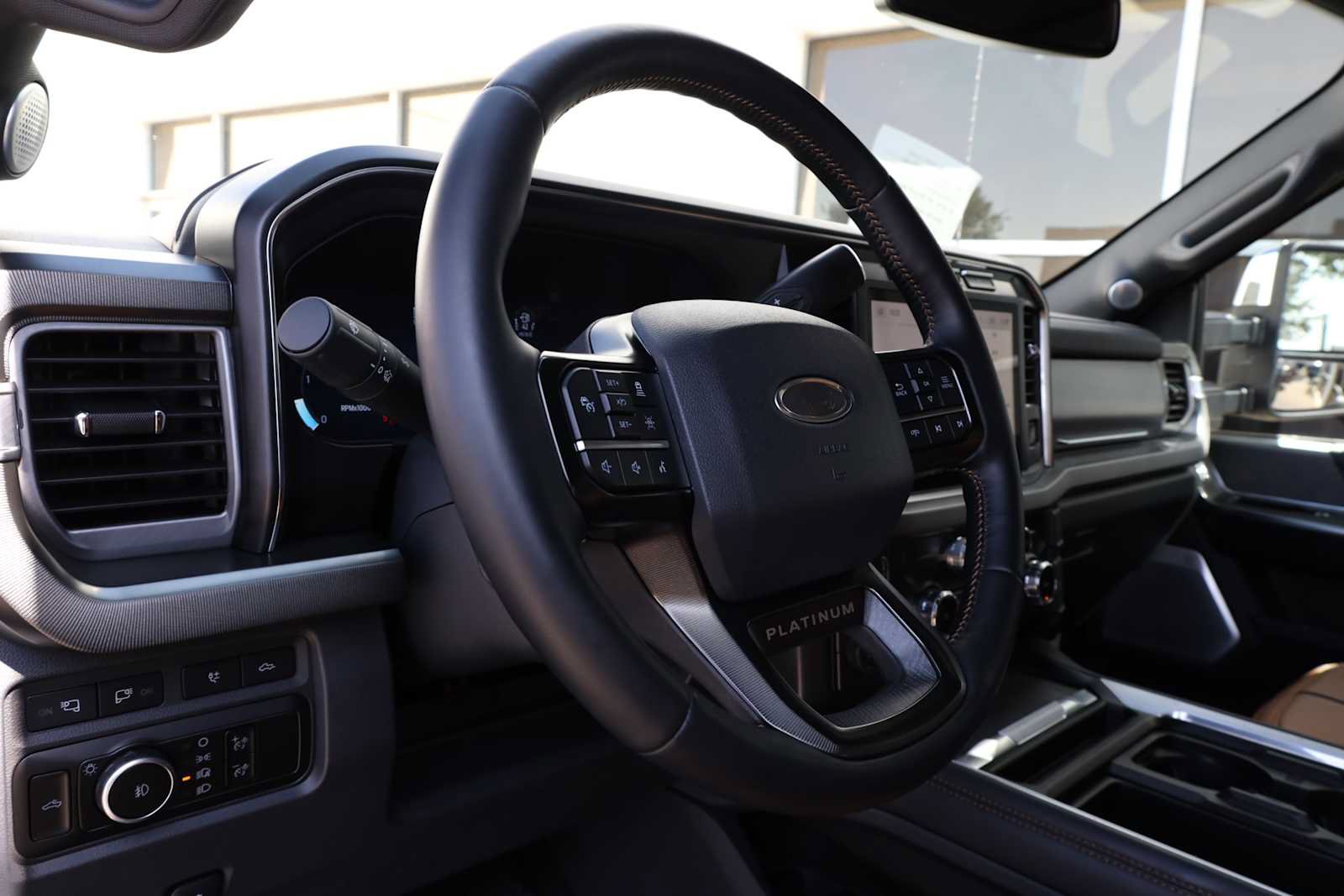 Used 2024 Ford F350 Platinum AWD/4WD image 16