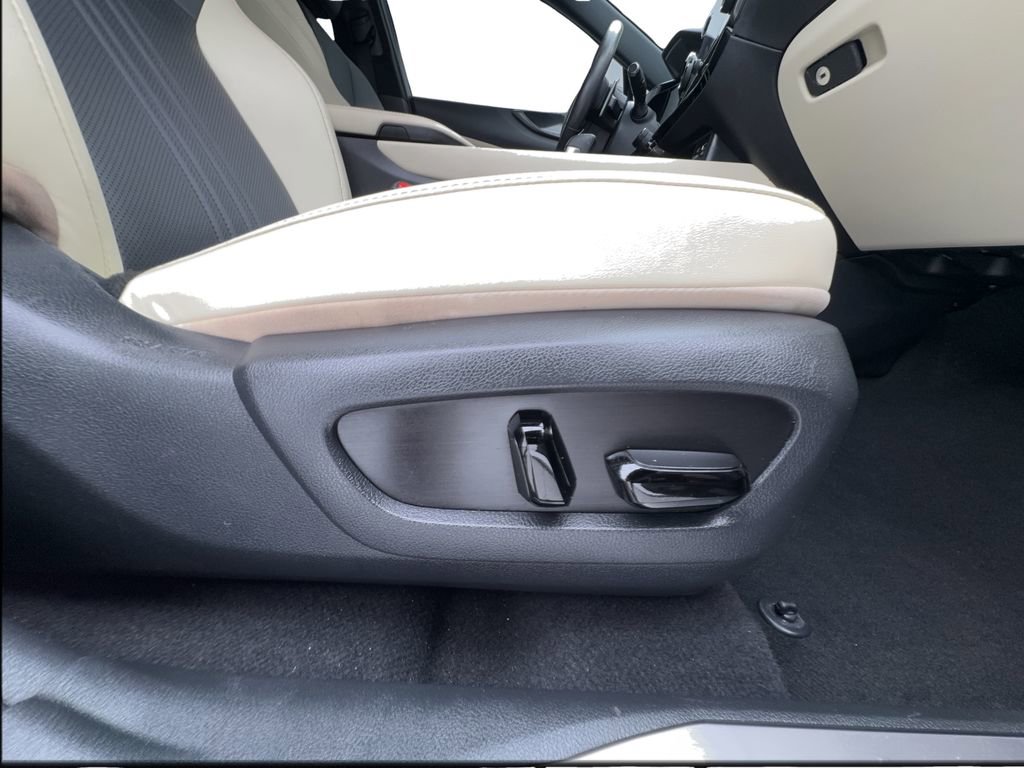 Used 2024 Lexus NX 250 FWD w/ Towing Package (2000 Lbs) image 33